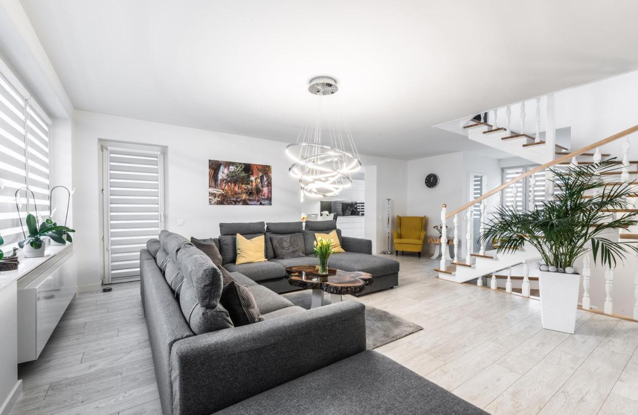 Villa House Poznan * Sauna * Kültér fotó